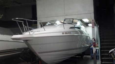 1996 Wellcraft 260 Express Cruiser Power boat for sale in St Clair Shrs, MI Used Wellcraft 260 Express Cruiser Boats For Sale in Michigan by owner | 1996 Wellcraft 260 Express Cruiser